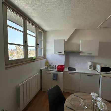 Spacieux Renove En Centre - Apt7 - Sdb Commune Apartment